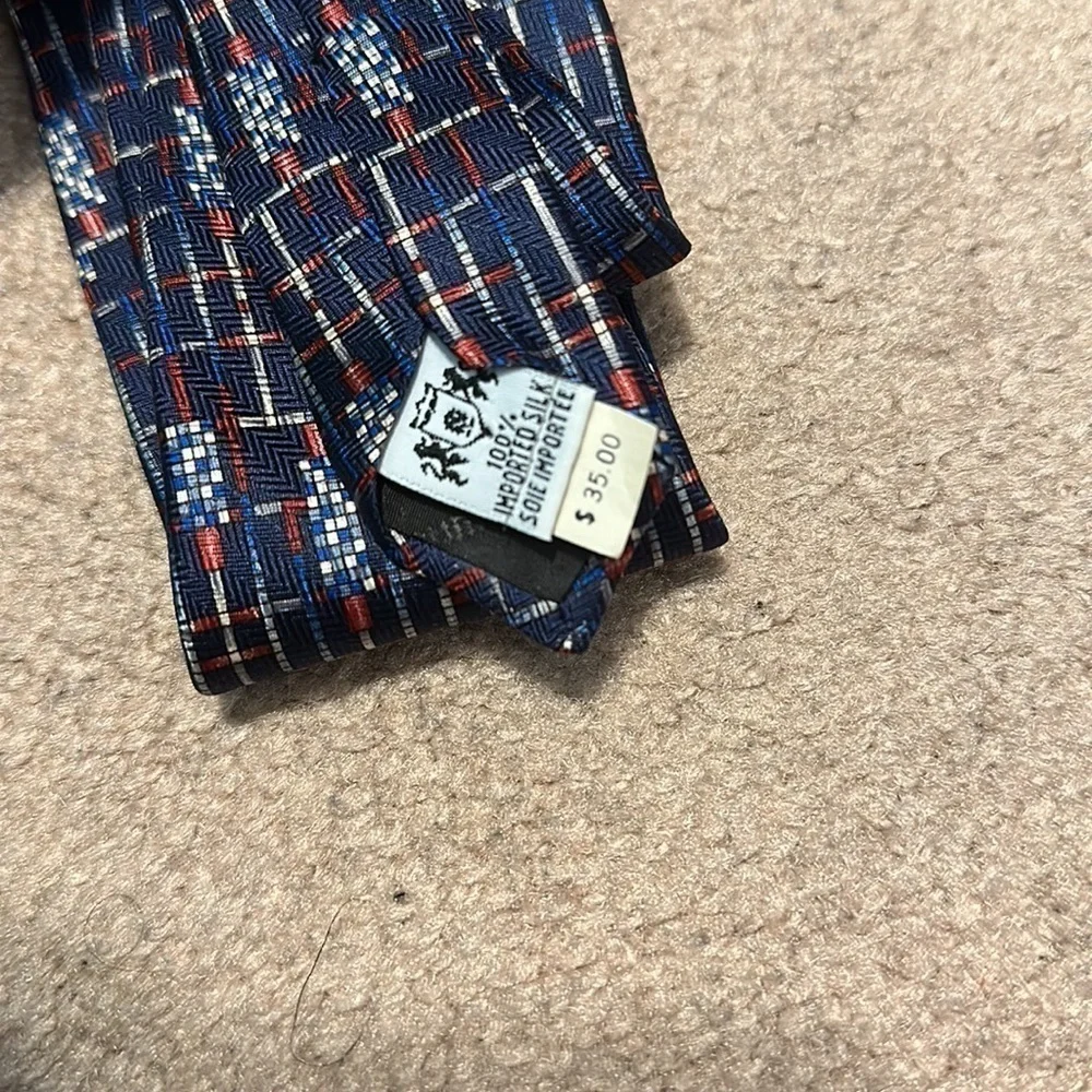 Metropolitan Museum of modern art MOMA silk tie